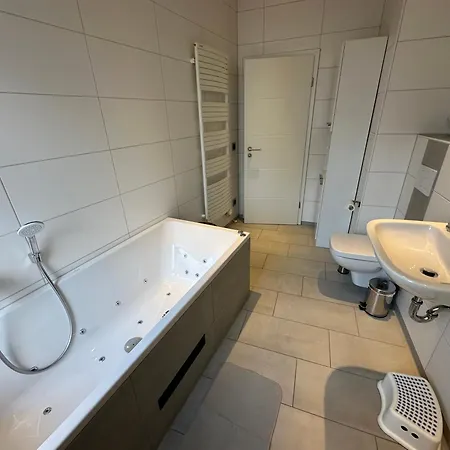 Διαμέρισμα Krabbennest Mit Whirlpool Und Infrarotsauna Zentral