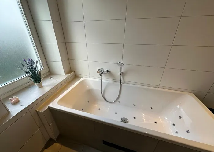 Krabbennest Mit Whirlpool Und Infrarotsauna Zentral Apartamento *