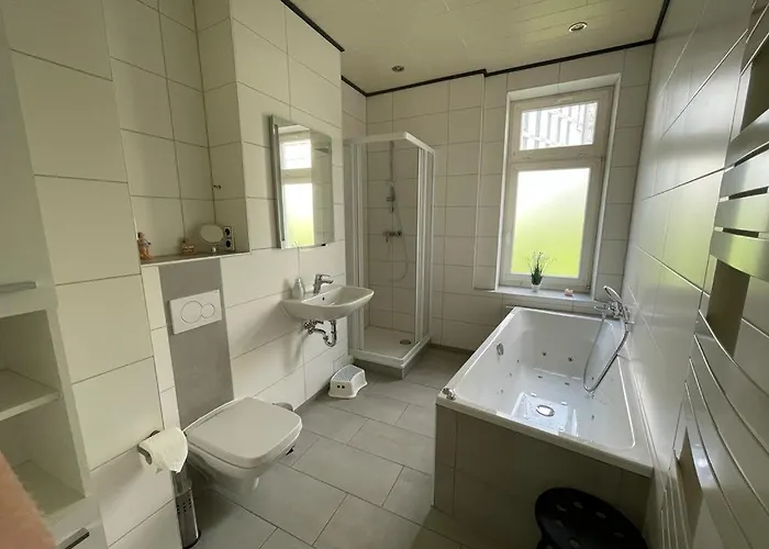 Krabbennest Mit Whirlpool Und Infrarotsauna Zentral * Rostock